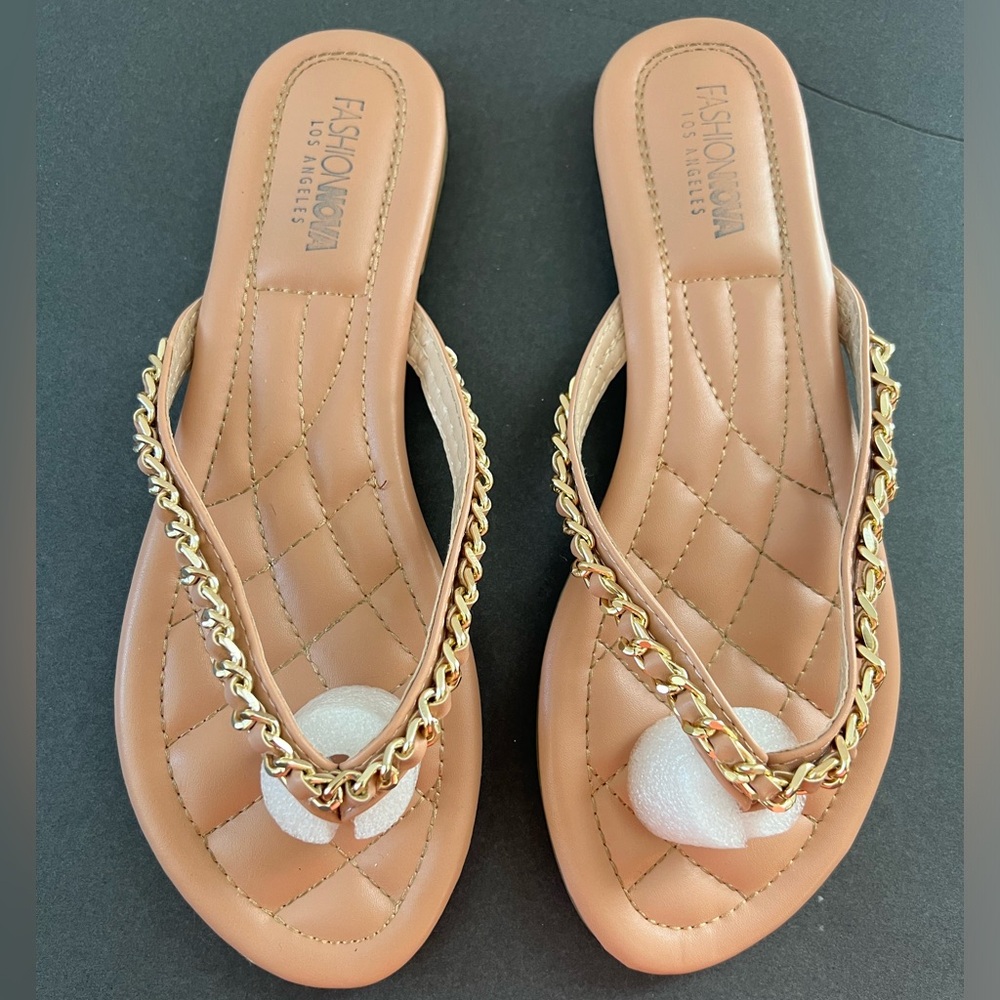 Fashion Nova sandals size 9 color nude